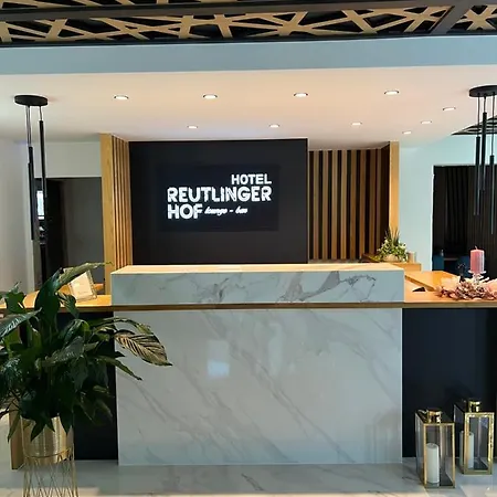 Reutlinger Hof 호텔 3*
