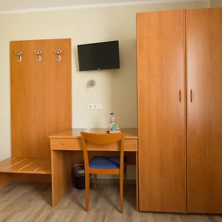 Hotel Reutlinger Hof 3*